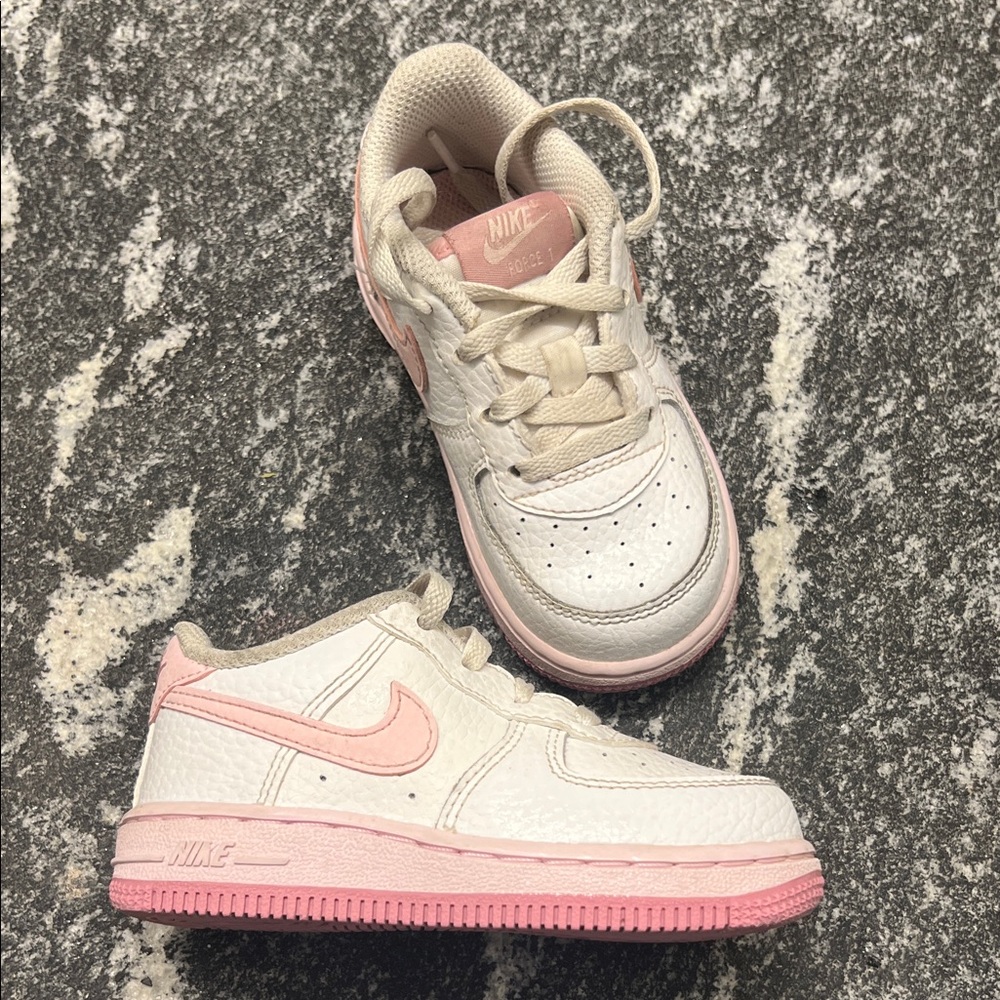 Nike Air Force One Sneakers in White and Pink